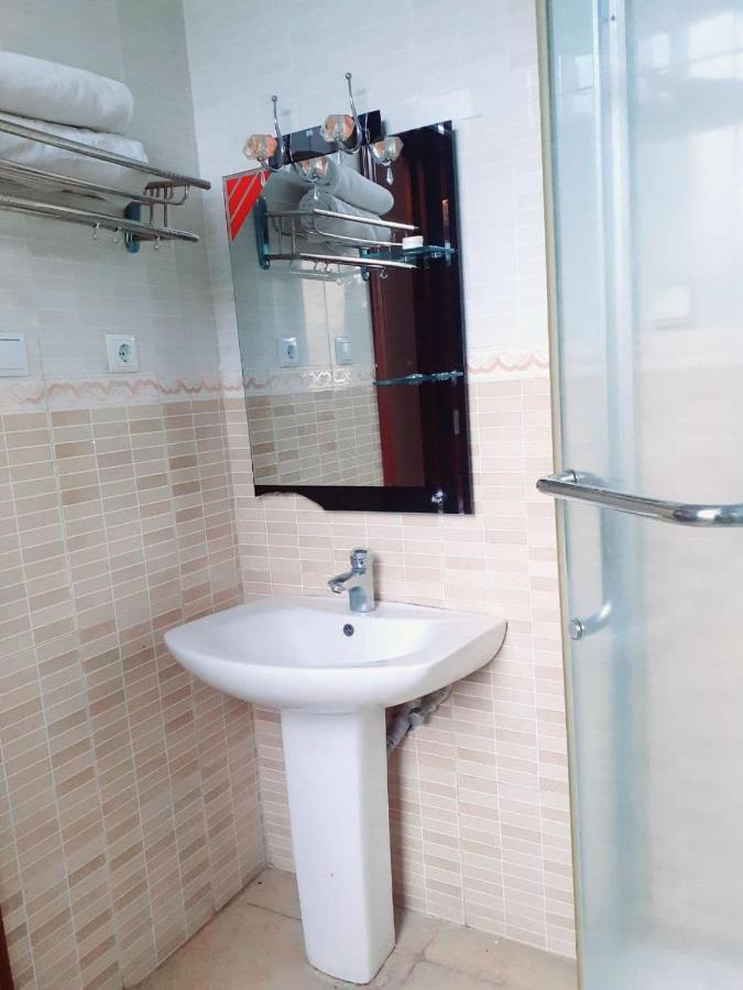 Amenities Hotel Addis Ababa Bagian luar foto