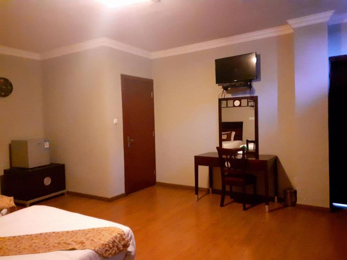 Amenities Hotel Addis Ababa Bagian luar foto