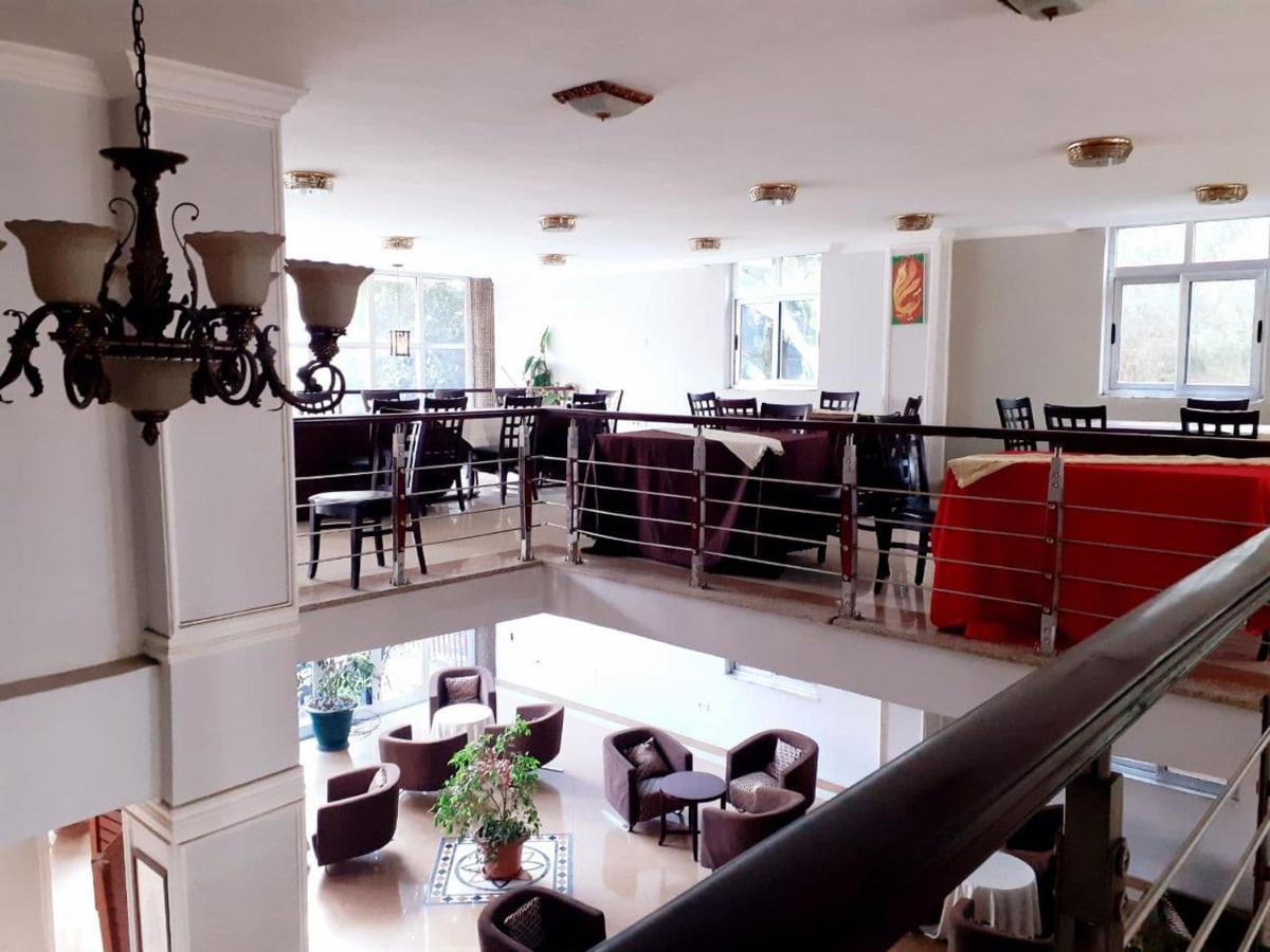 Amenities Hotel Addis Ababa Bagian luar foto